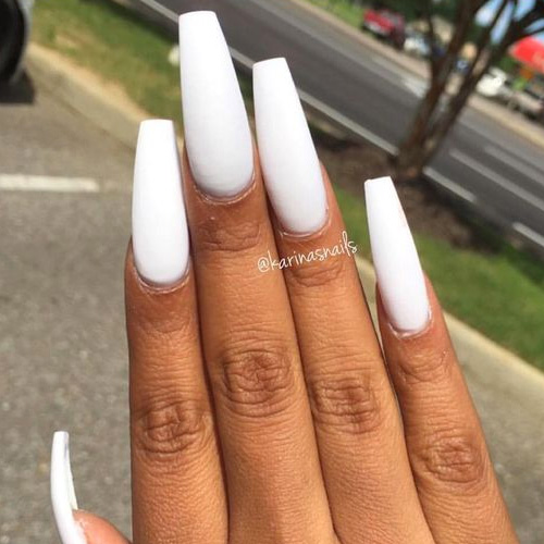 16 Best Vibrant White Nail Manicures - HashtagNailArt.com